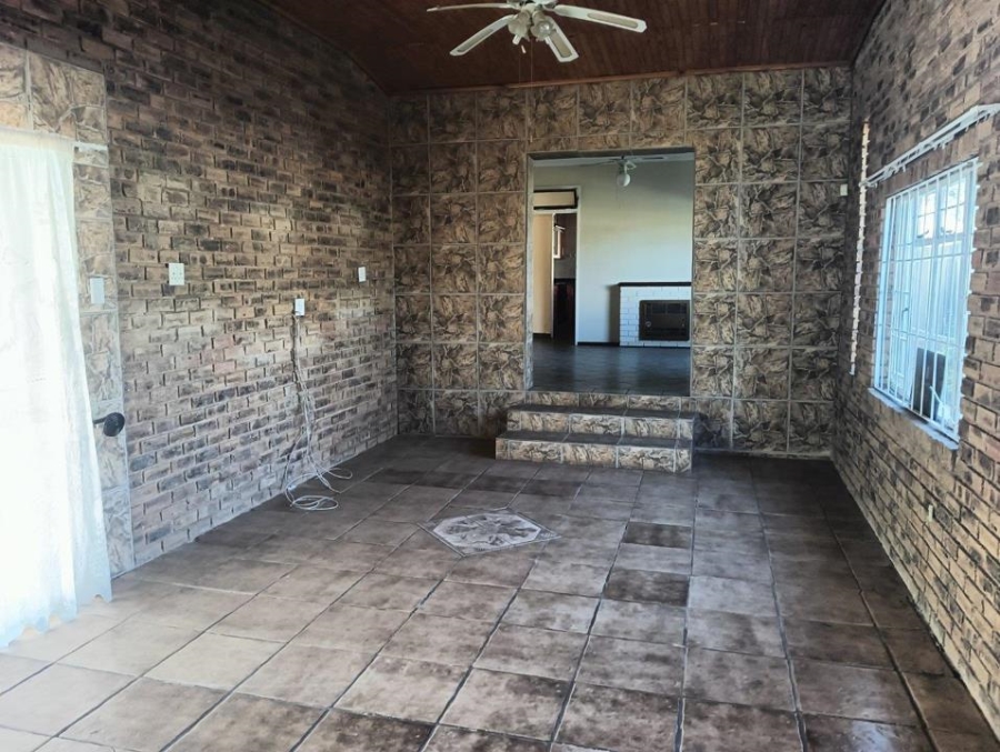 3 Bedroom Property for Sale in Mindalore Gauteng