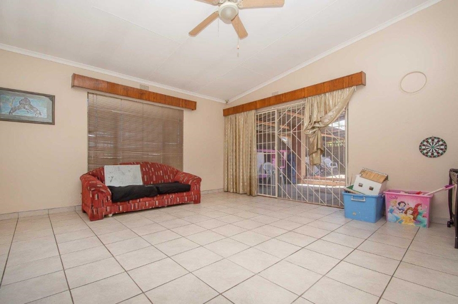 3 Bedroom Property for Sale in Horison Gauteng