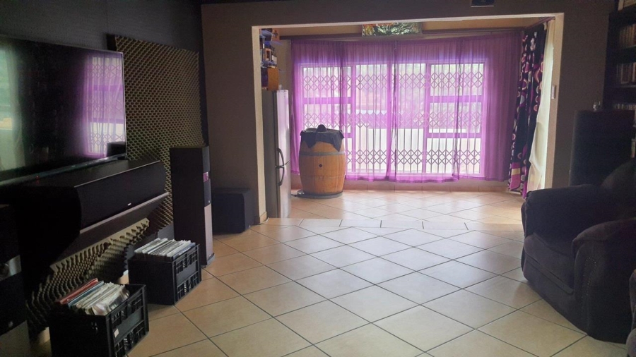 3 Bedroom Property for Sale in Rant En Dal Gauteng