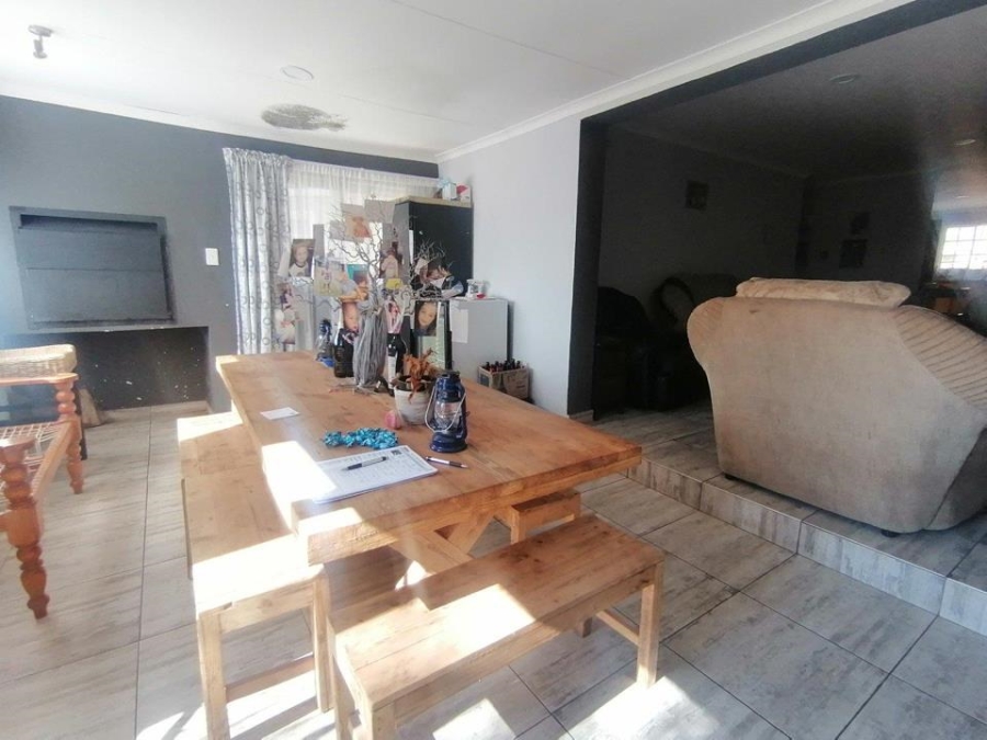 4 Bedroom Property for Sale in Noordheuwel Gauteng