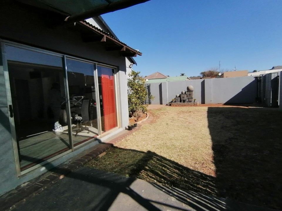 4 Bedroom Property for Sale in Krugersdorp West Gauteng