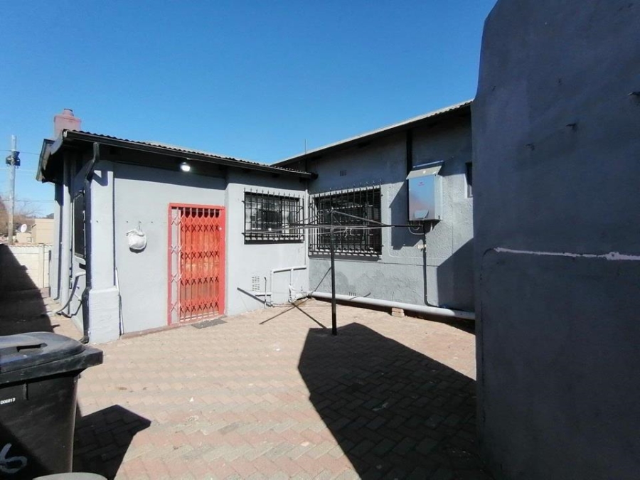 4 Bedroom Property for Sale in Krugersdorp West Gauteng