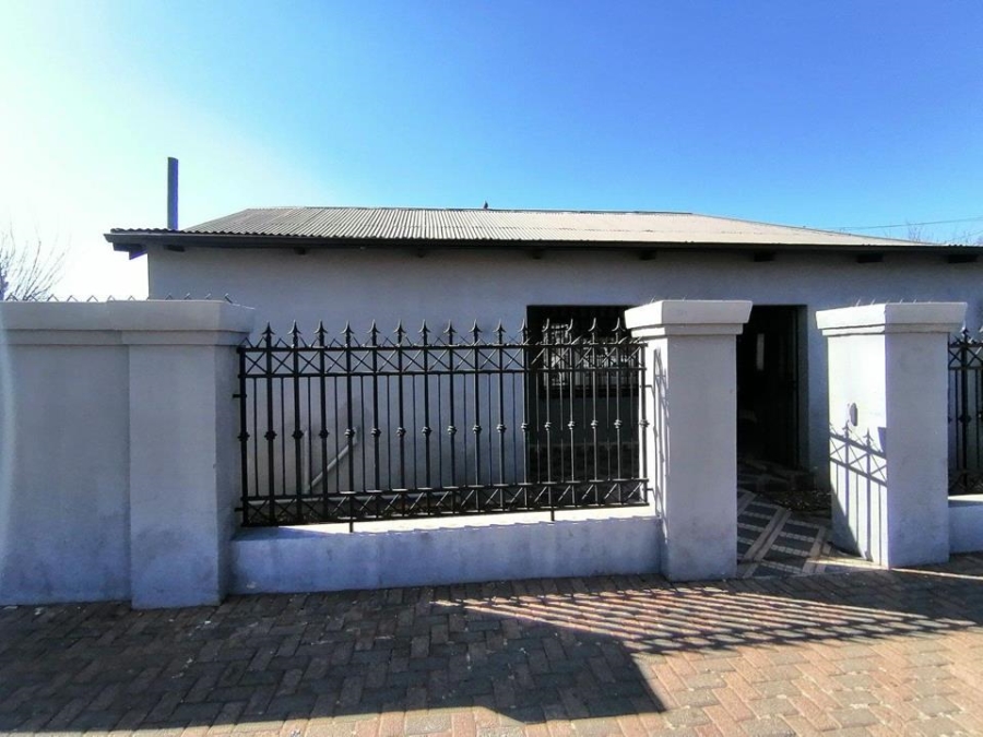 4 Bedroom Property for Sale in Krugersdorp West Gauteng