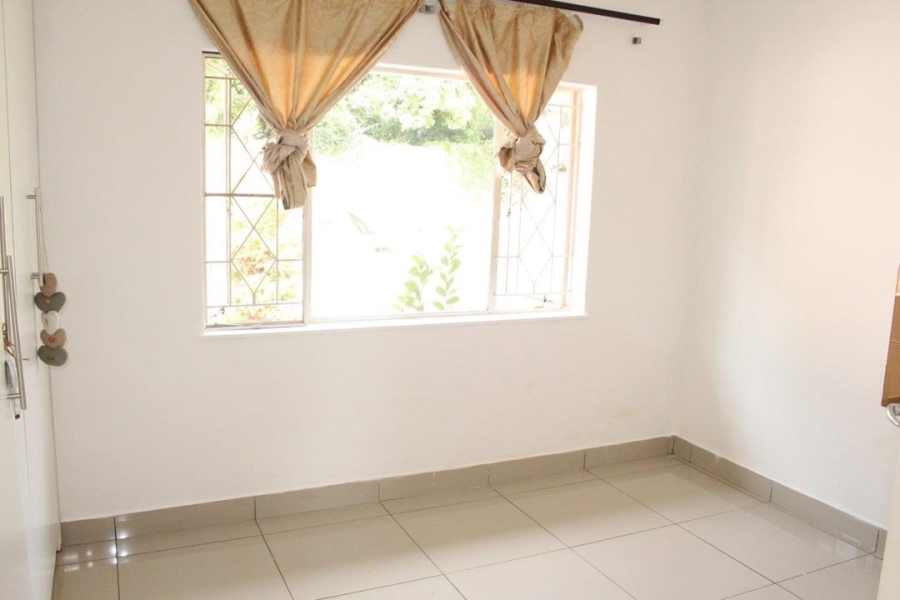 4 Bedroom Property for Sale in Fairland Gauteng