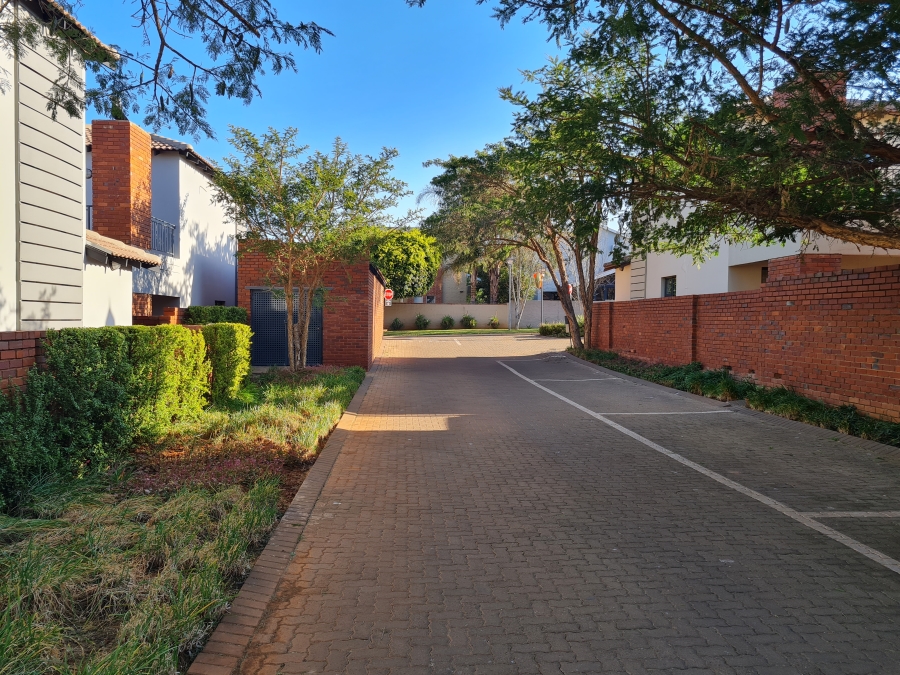 3 Bedroom Property for Sale in Olympus AH Gauteng