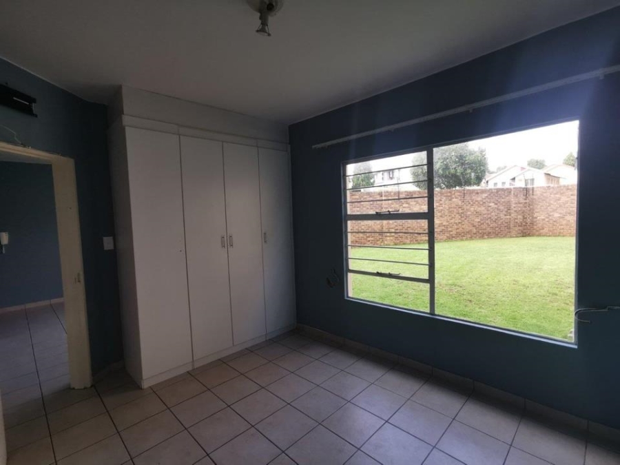 2 Bedroom Property for Sale in Naturena Gauteng