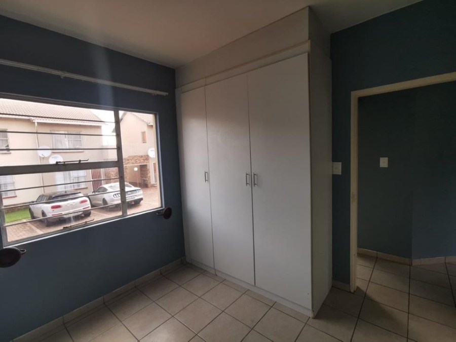 2 Bedroom Property for Sale in Naturena Gauteng