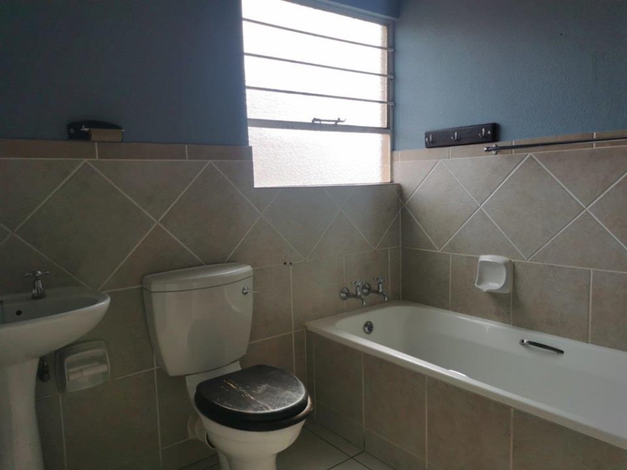 2 Bedroom Property for Sale in Naturena Gauteng