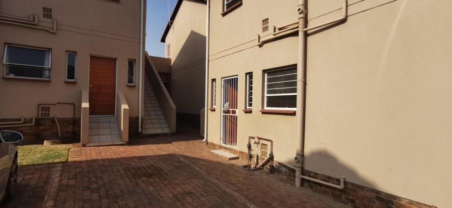 2 Bedroom Property for Sale in Naturena Gauteng