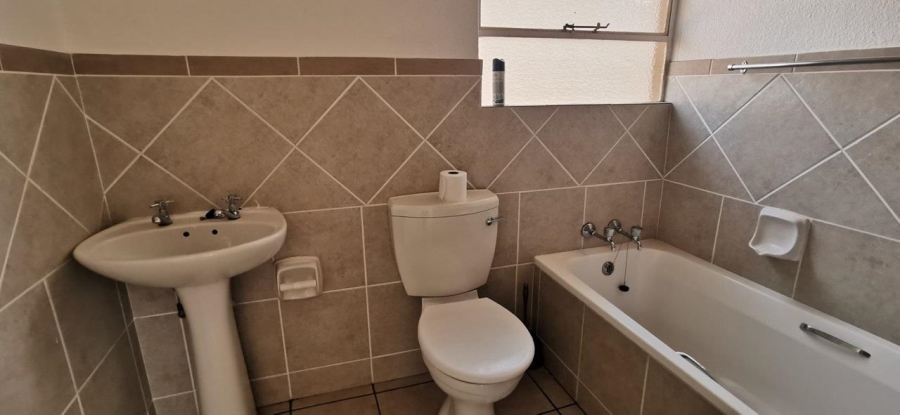 2 Bedroom Property for Sale in Naturena Gauteng