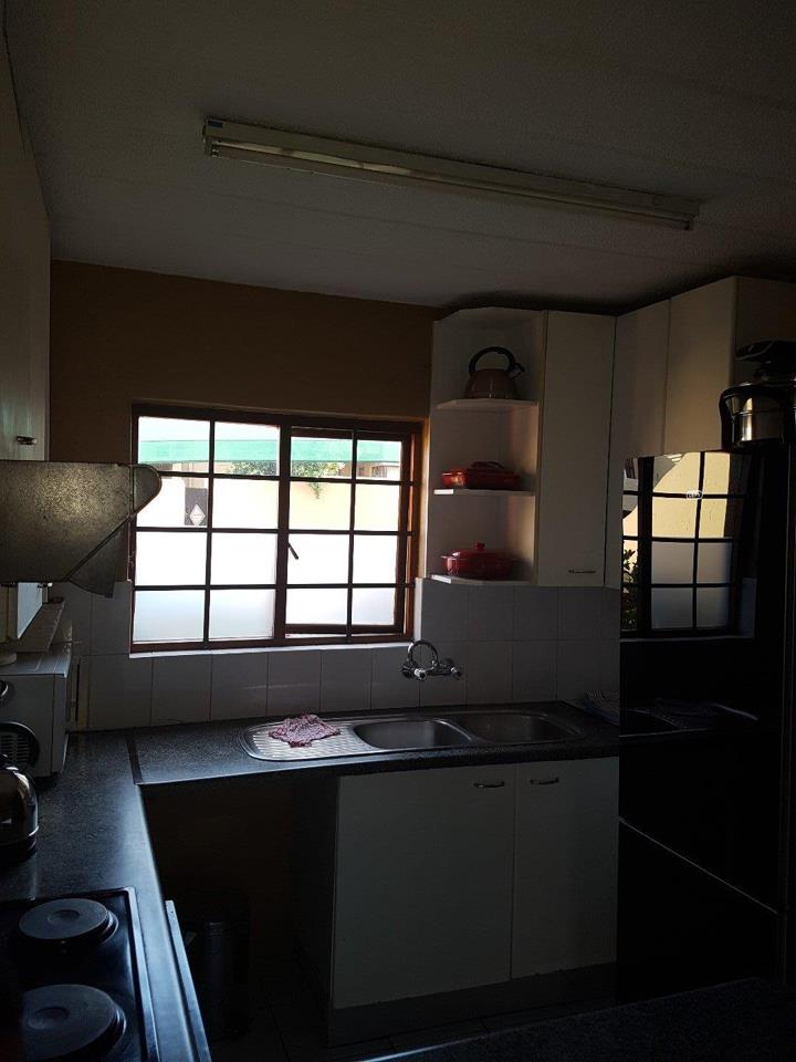 2 Bedroom Property for Sale in Glenvista Gauteng