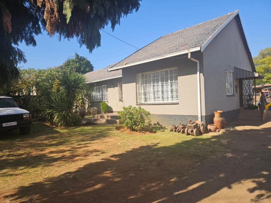 3 Bedroom Property for Sale in Greenhills Gauteng