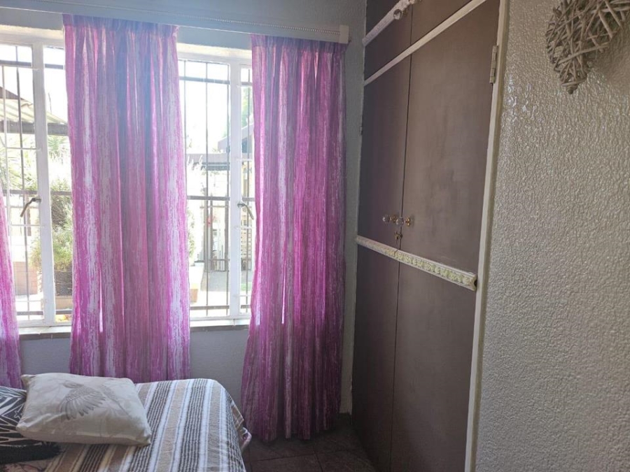 3 Bedroom Property for Sale in Greenhills Gauteng