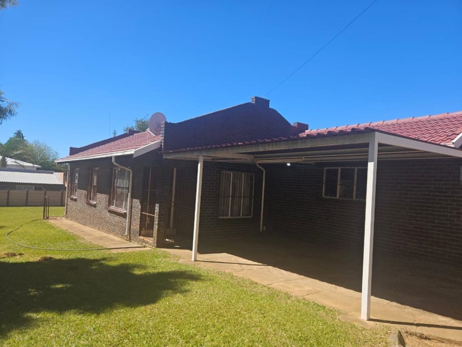 2 Bedroom Property for Sale in Greenhills Gauteng