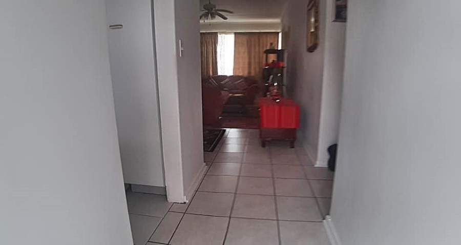 2 Bedroom Property for Sale in Benoni Gauteng