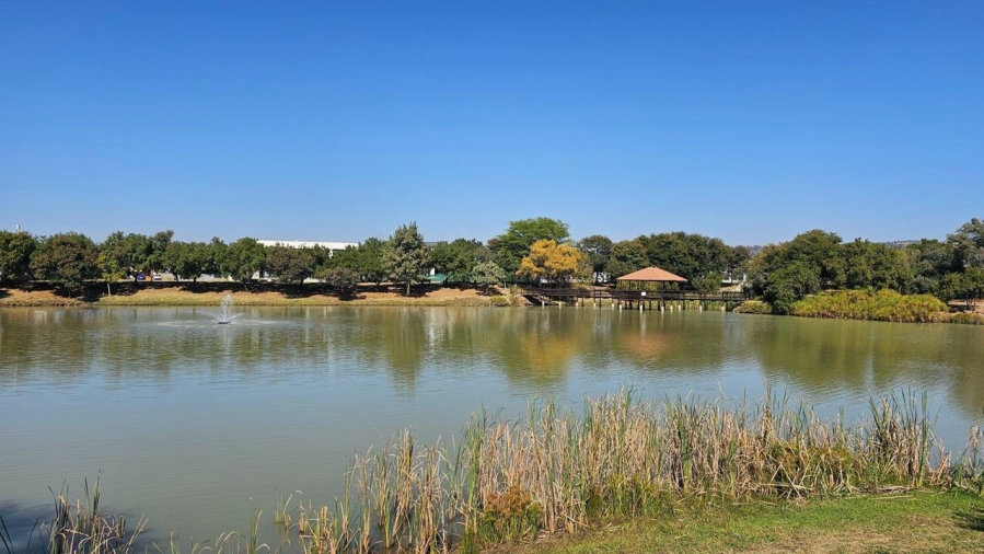 0 Bedroom Property for Sale in Six Fountains Residential Estate Gauteng