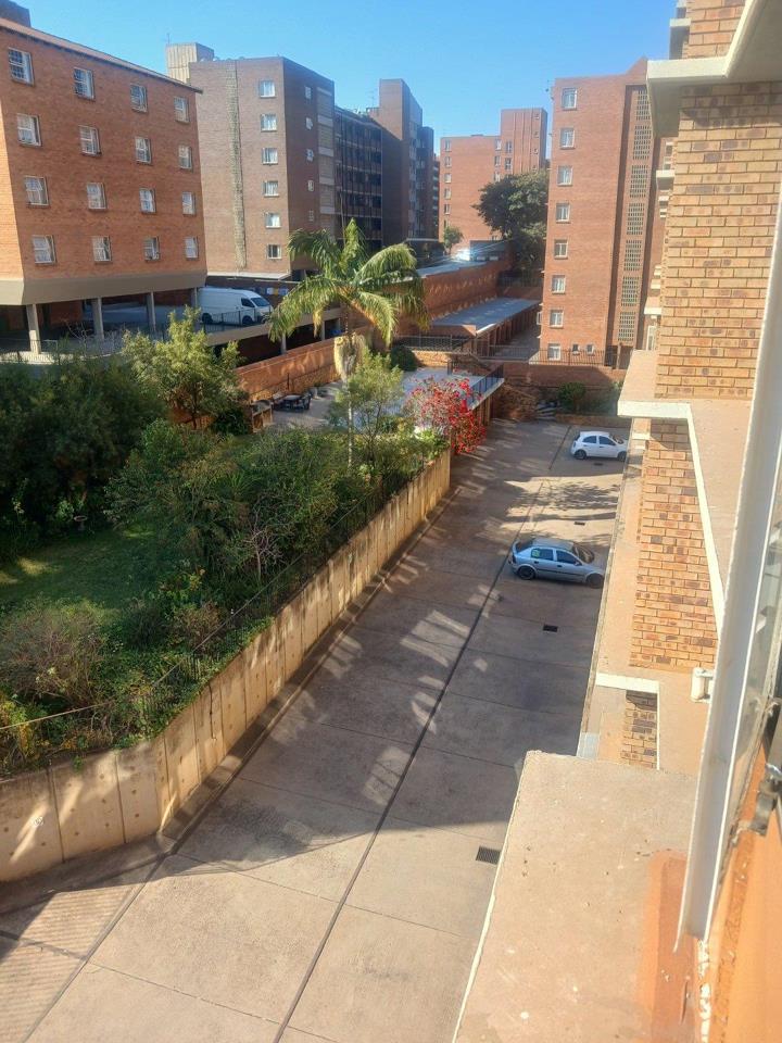 2 Bedroom Property for Sale in Wonderboom South Gauteng