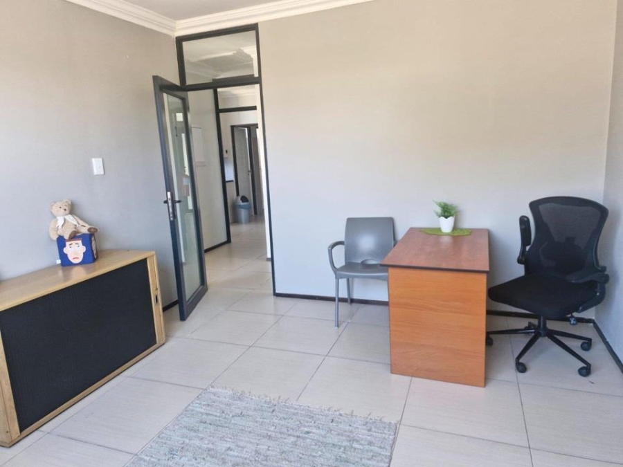 To Let commercial Property for Rent in Dunvegan Gauteng