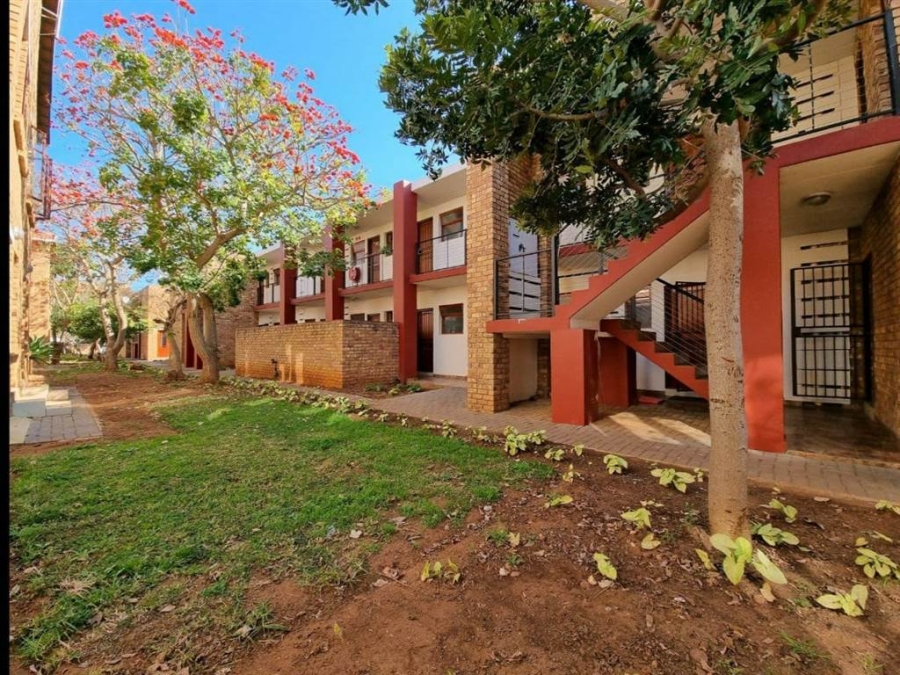 1 Bedroom Property for Sale in Montana Gauteng