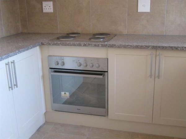 1 Bedroom Property for Sale in Montana Gauteng