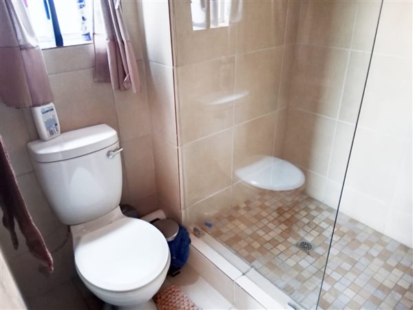 2 Bedroom Property for Sale in Montana Gauteng