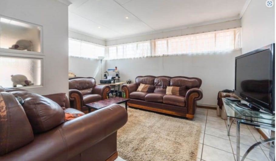 3 Bedroom Property for Sale in Doornpoort and surrounds Gauteng