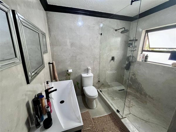 2 Bedroom Property for Sale in General Albertspark Gauteng