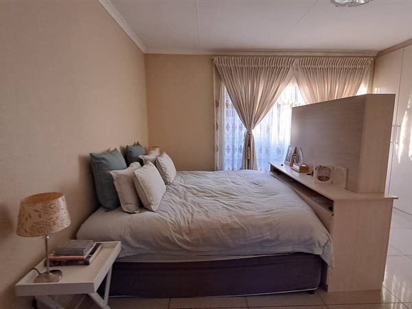 2 Bedroom Property for Sale in Mayfield Park Gauteng