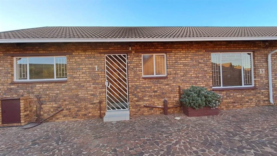 2 Bedroom Property for Sale in Mayfield Park Gauteng