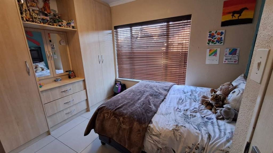 2 Bedroom Property for Sale in Mayfield Park Gauteng