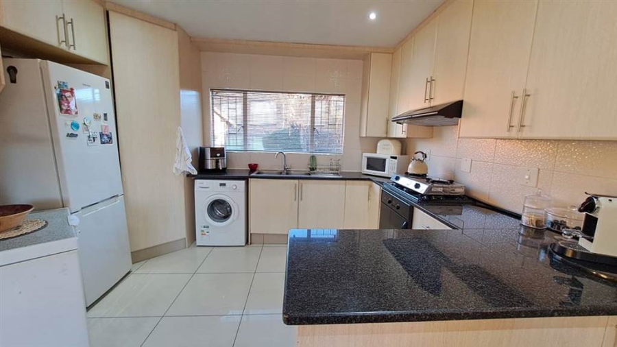 2 Bedroom Property for Sale in Mayfield Park Gauteng