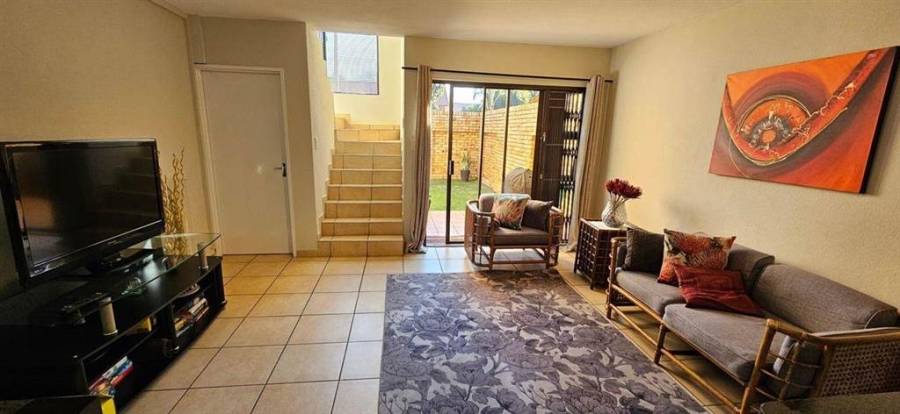 2 Bedroom Property for Sale in General Albertspark Gauteng