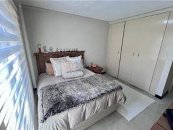 2 Bedroom Property for Sale in General Albertspark Gauteng