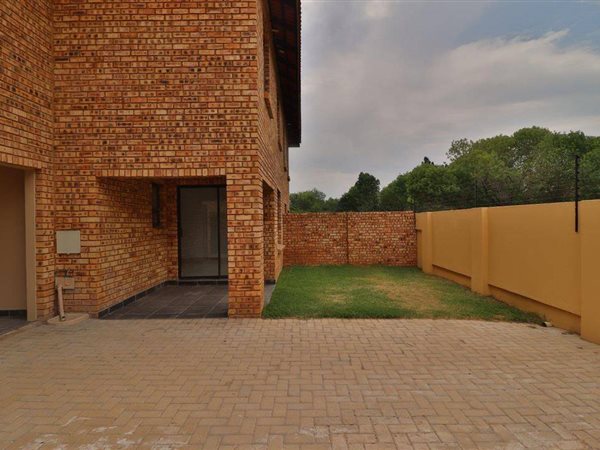 2 Bedroom Property for Sale in Elandshaven Gauteng