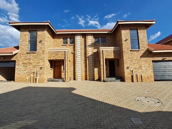 3 Bedroom Property for Sale in Elandshaven Gauteng