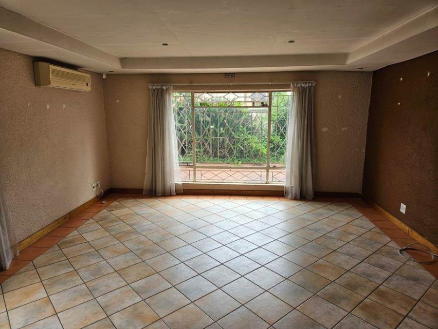 4 Bedroom Property for Sale in Brackenhurst Gauteng