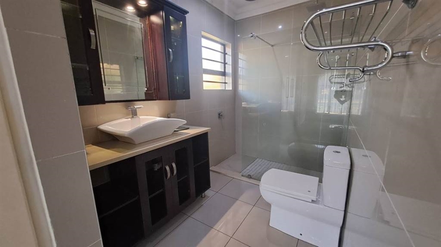 3 Bedroom Property for Sale in Brackenhurst Gauteng