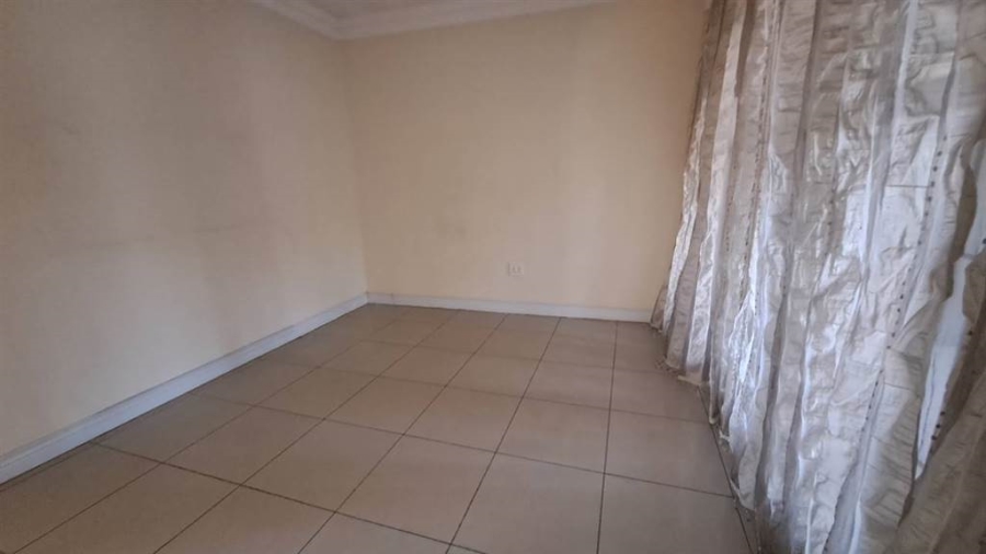 3 Bedroom Property for Sale in Brackenhurst Gauteng