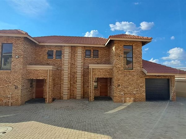 3 Bedroom Property for Sale in Elandshaven Gauteng