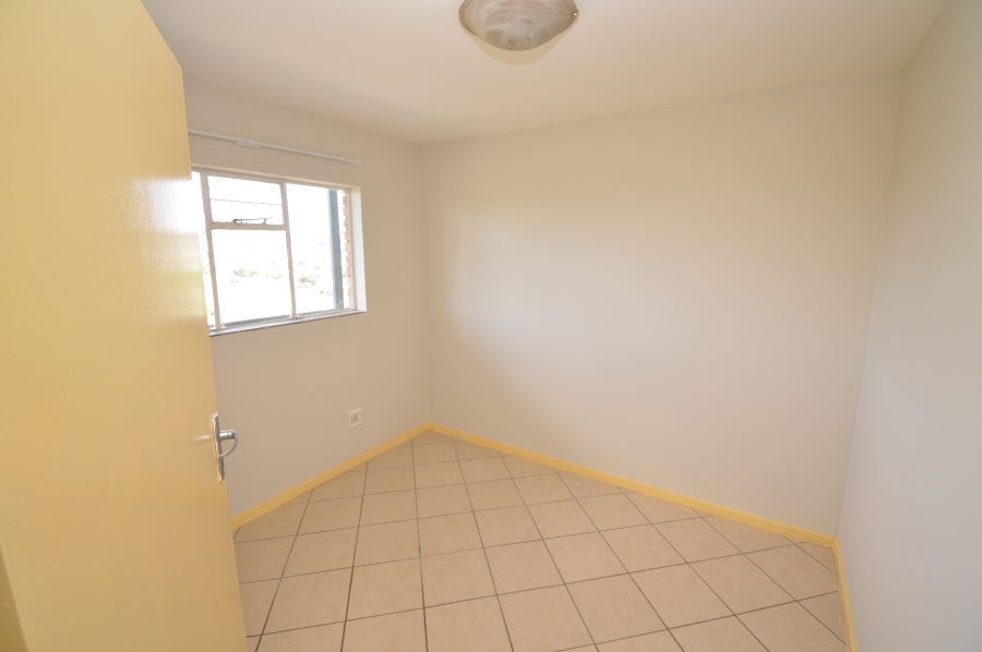 To Let 2 Bedroom Property for Rent in Die Hoewes Gauteng