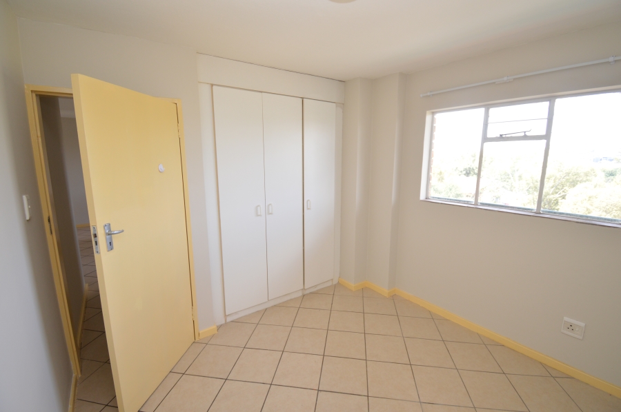 To Let 2 Bedroom Property for Rent in Die Hoewes Gauteng