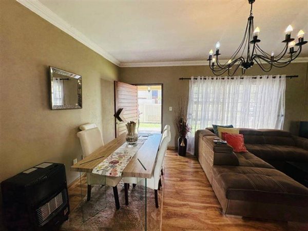 3 Bedroom Property for Sale in Verwoerdpark Gauteng