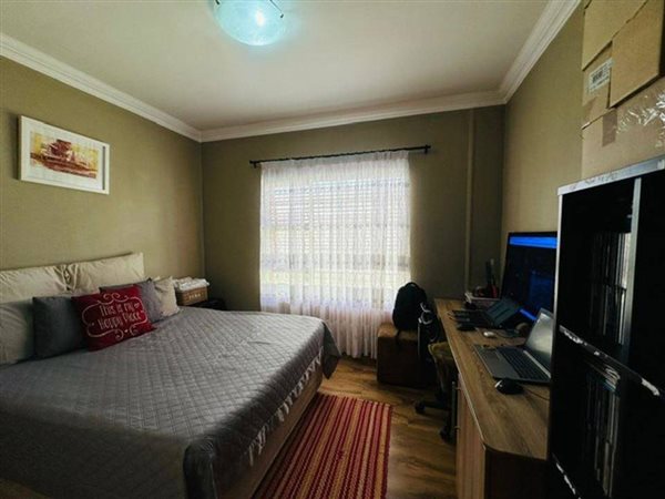 3 Bedroom Property for Sale in Verwoerdpark Gauteng