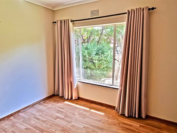 4 Bedroom Property for Sale in Brackendowns Gauteng