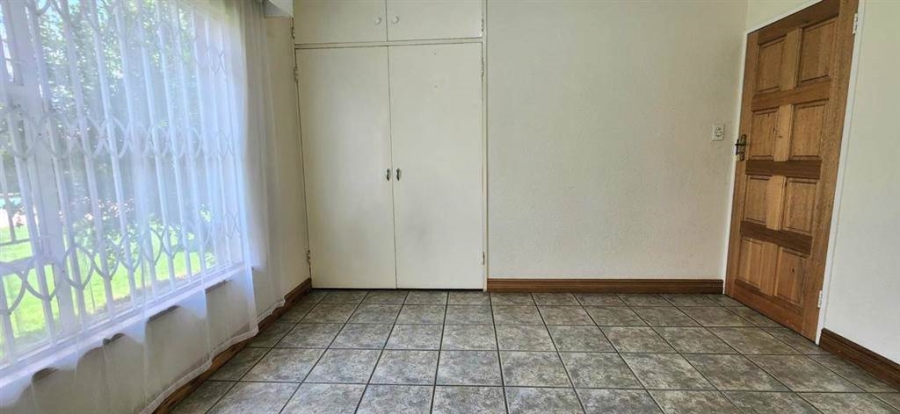 4 Bedroom Property for Sale in Verwoerdpark Gauteng