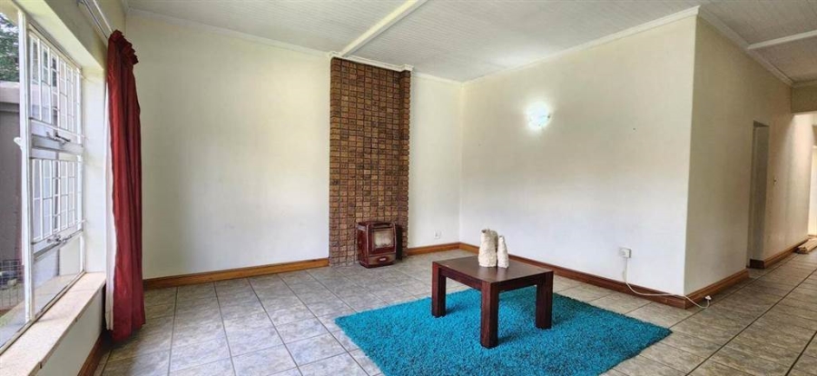 4 Bedroom Property for Sale in Verwoerdpark Gauteng