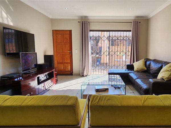 3 Bedroom Property for Sale in New Redruth Gauteng