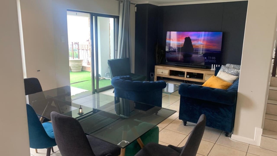 3 Bedroom Property for Sale in Allens Nek Gauteng