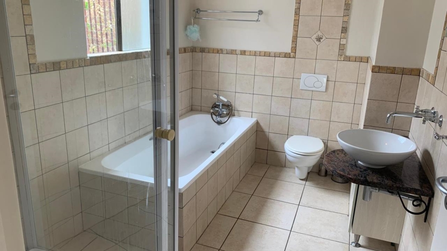 3 Bedroom Property for Sale in Allens Nek Gauteng