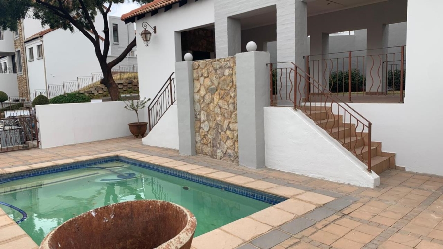 3 Bedroom Property for Sale in Allens Nek Gauteng